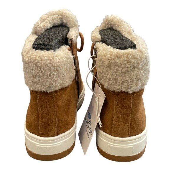 AQUA COLLEGE Women's Sheela Waterproof Booties in Camel - Size 7.5 M - Picture 4 of 9